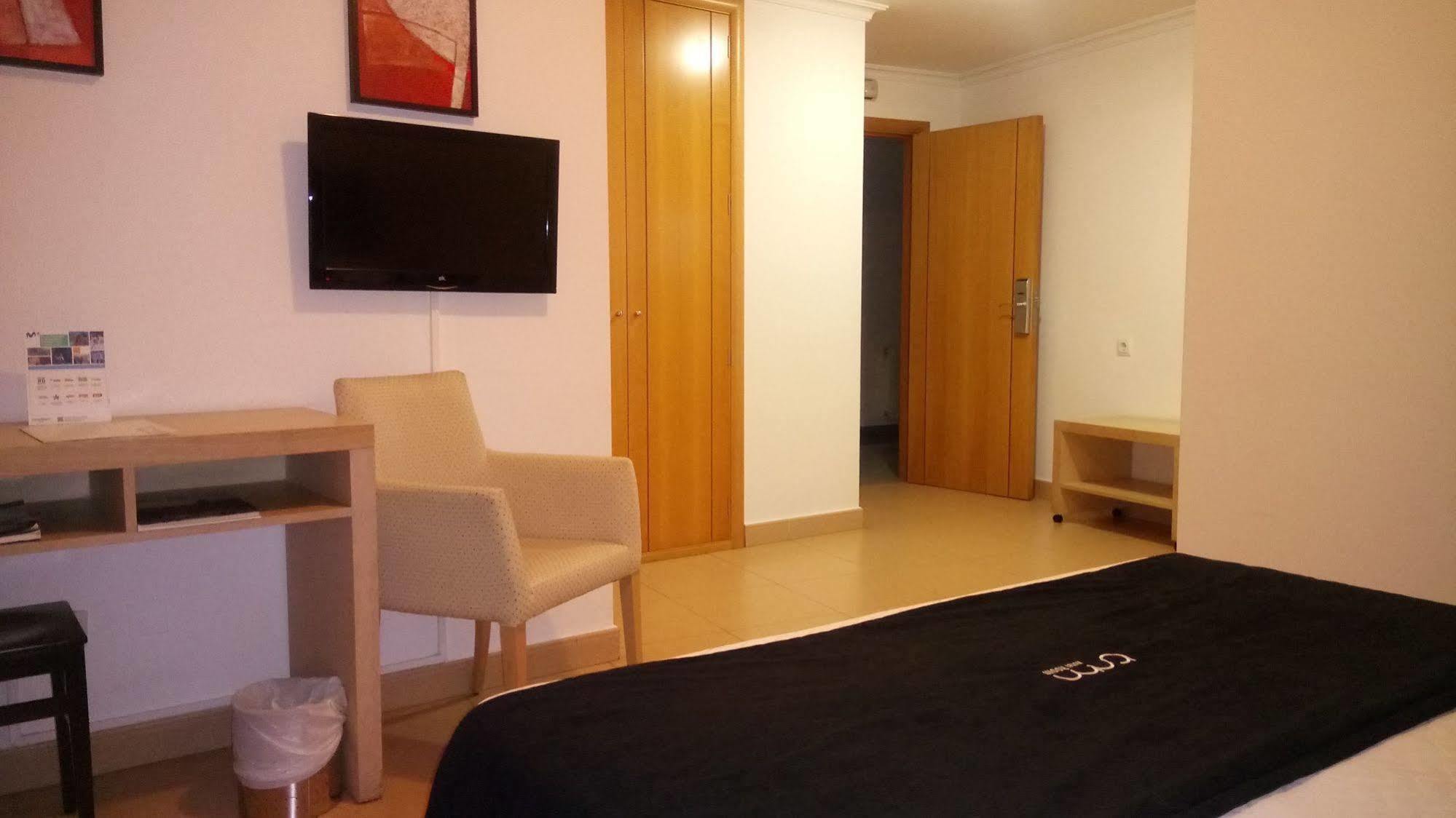 Hotel Room Понтеведра Экстерьер фото